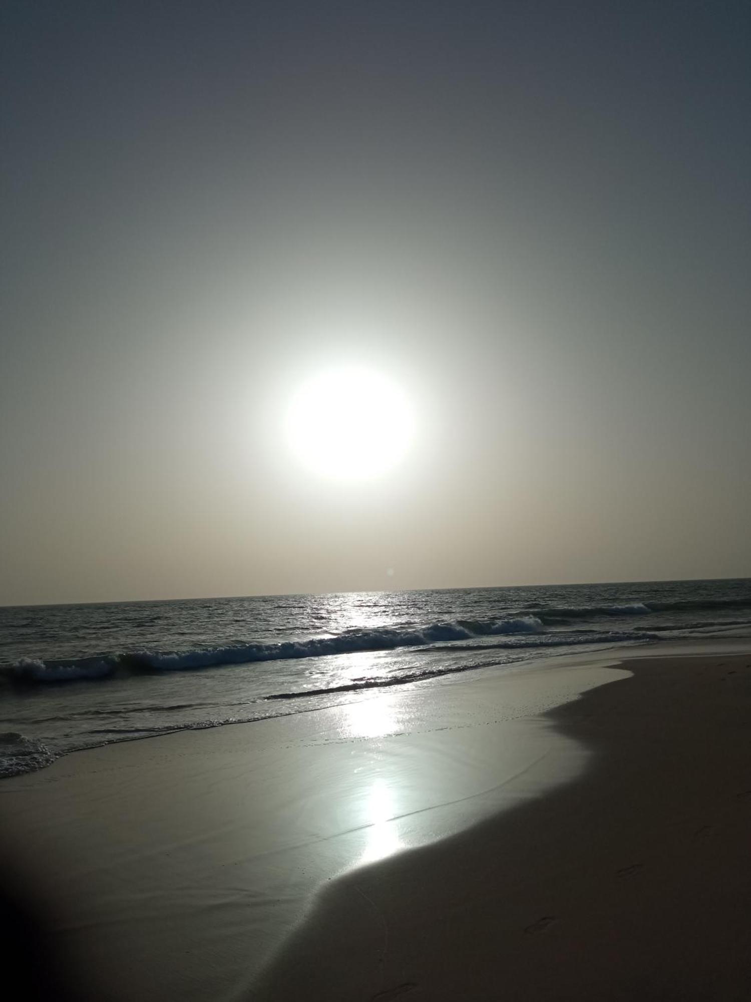 فندق Chez Medzo Et Patou Popenguine المظهر الخارجي الصورة